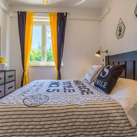 House Diana Penzion 3*