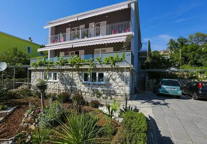 Gostinjska kuća House Diana 3*