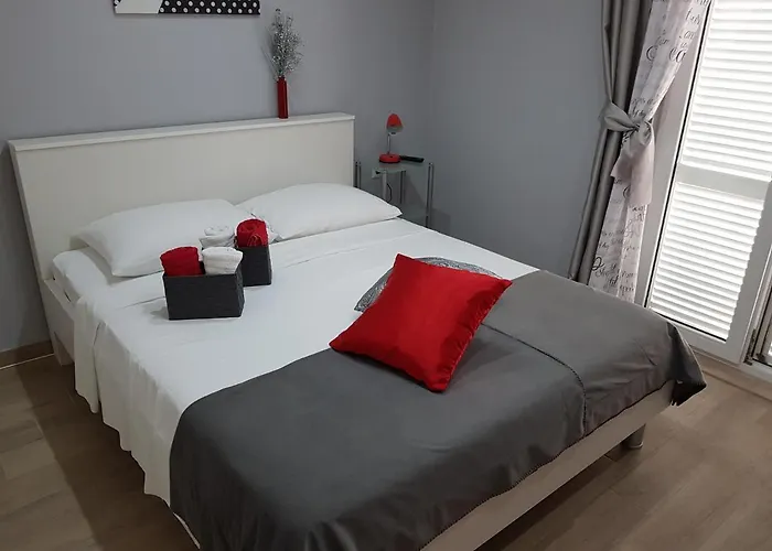 Gostinjska kuća House Diana