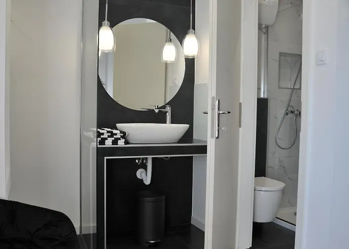 Gostinjska kuća House Diana