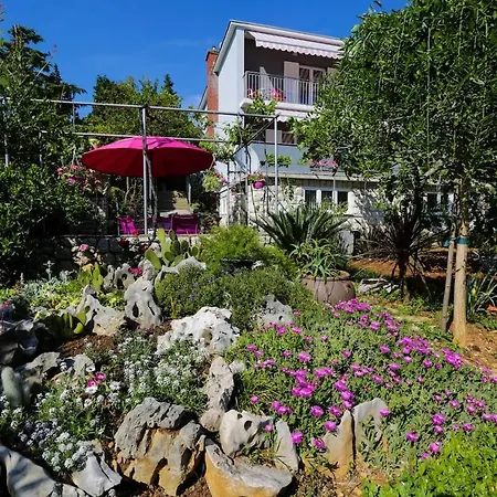 House Diana Pensjonat Dramalj