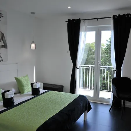 House Diana Гостевой дом 3*
