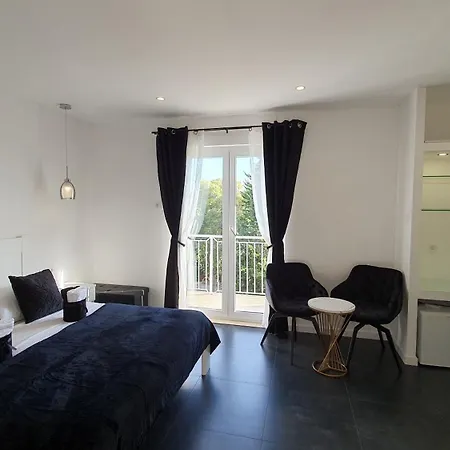 Pensjonat House Diana 3*