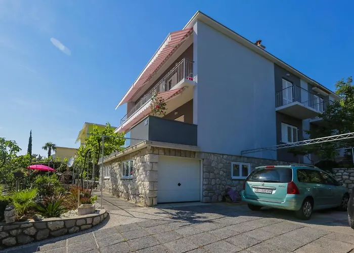 House Diana Penzion 3*