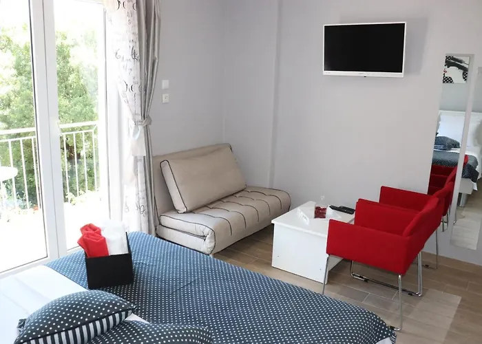 House Diana Penzion 3*