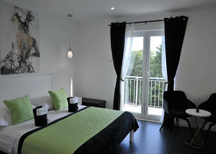 House Diana Penzion 3*